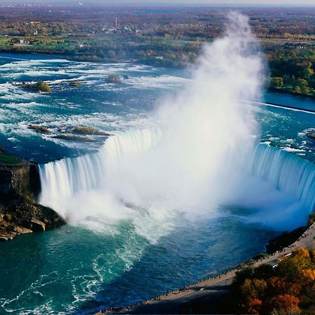Niagara Inn & Suites Екстер'єр фото