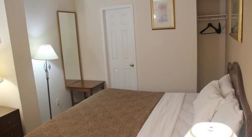 Niagara Inn & Suites Екстер'єр фото